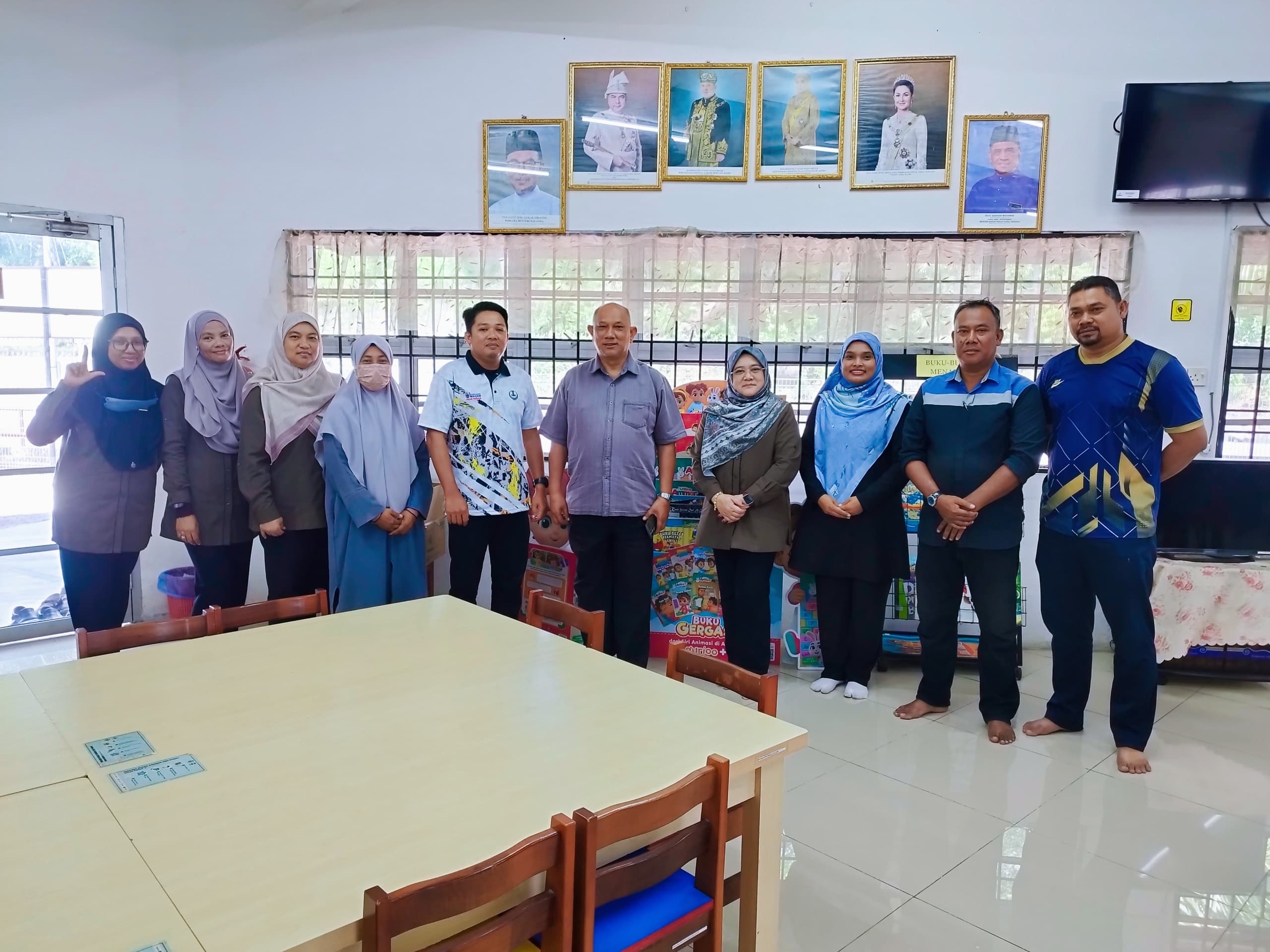 LAWATAN KERJA DAN PERBINCANGAN NAIK TARAF PRASARANA PERPUSTAKAAN AWAM CAWANGAN PANGKOR